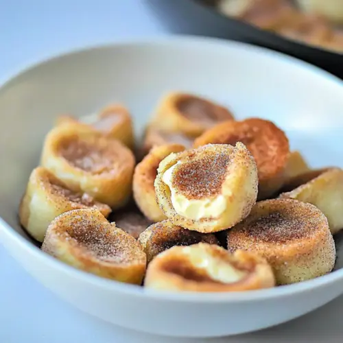 Keto Cinnamon Cream Cheese Bites